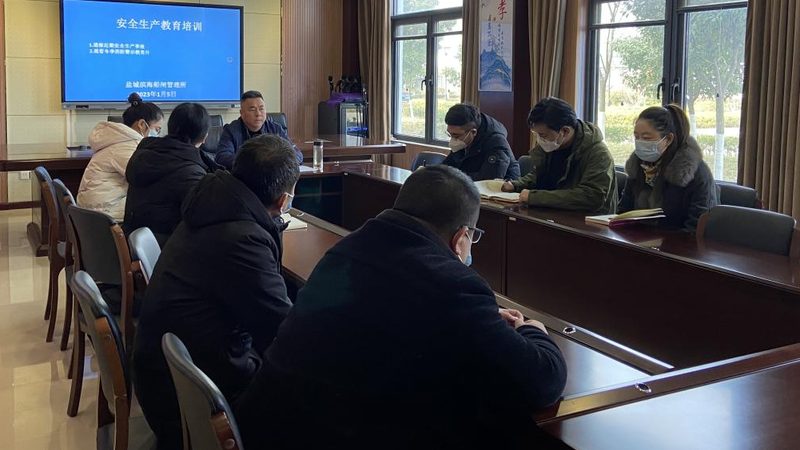 成人高考毕业证书样本制作流程揭秘